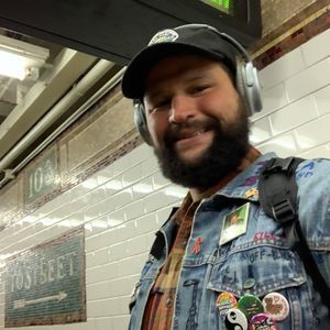 Meet your Posher, Johnuel